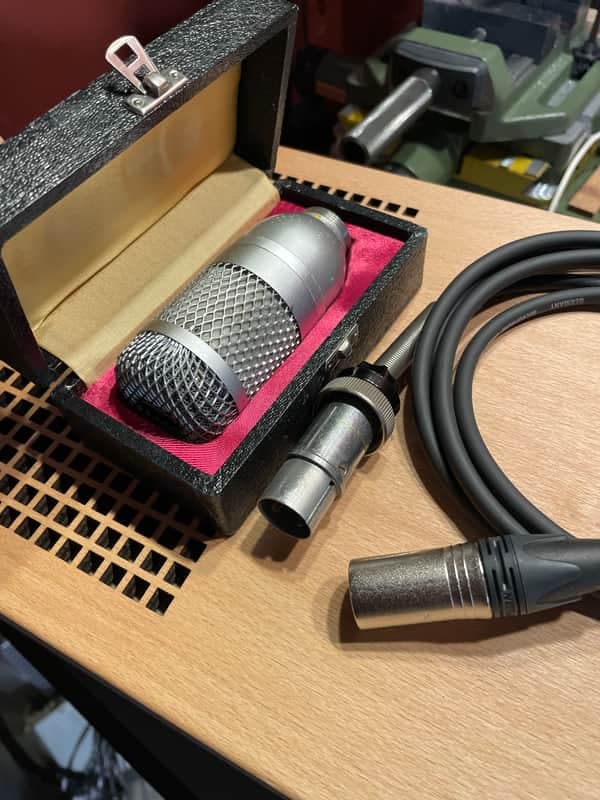 WSW/AKG D17 1957