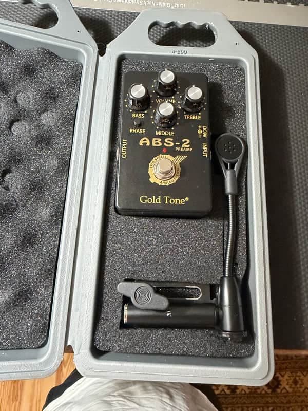 Gold Tone Abs-d dynamic mic and preamp pedal