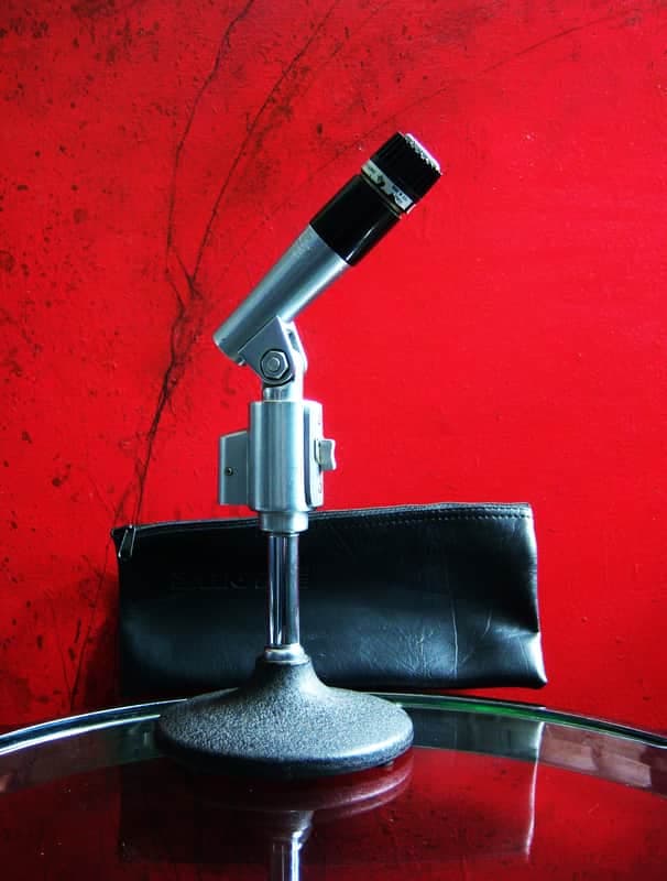 Vintage RARE 1960's Shure 546 / SM56 / SM57 Unidyne III dynamic cardioid microphone Dual Z w mic pouch Frank Sinatra The Beatles # 1
