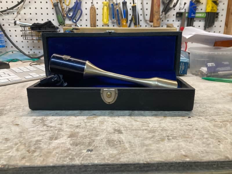 American D33 60s - Gold
