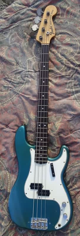 Fender Precision Bass 1969 Lake Placid Blue Custom Color