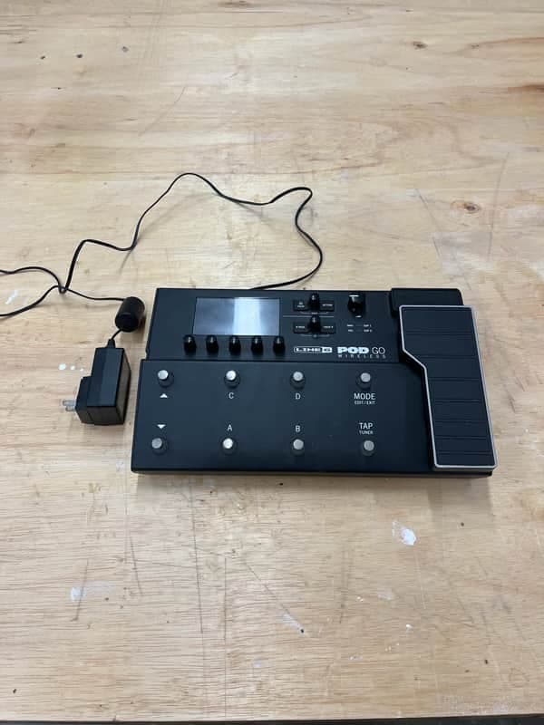 Line 6 POD GO Wireless Guitar Multi-Effect Processor