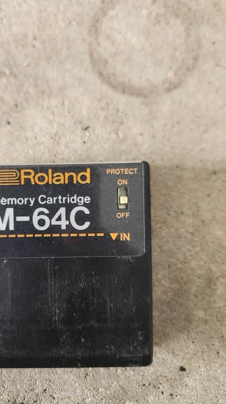 Roland M-64C Memory Cartridge for TR-707, TR-727, TR-909, JX-3P, JX-8P, JX-10