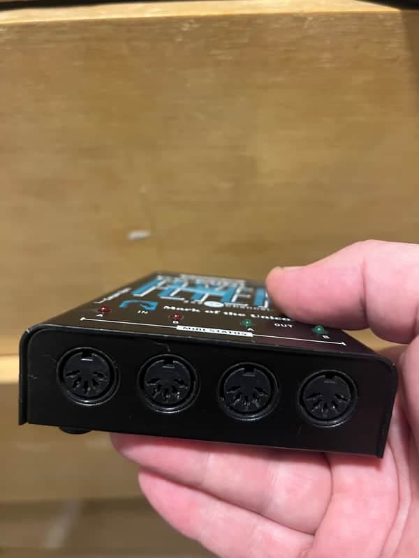 motu pc flyer 2000's - midi interface