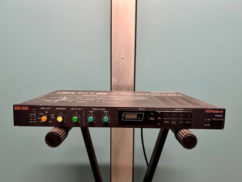 Roland SDE-1000