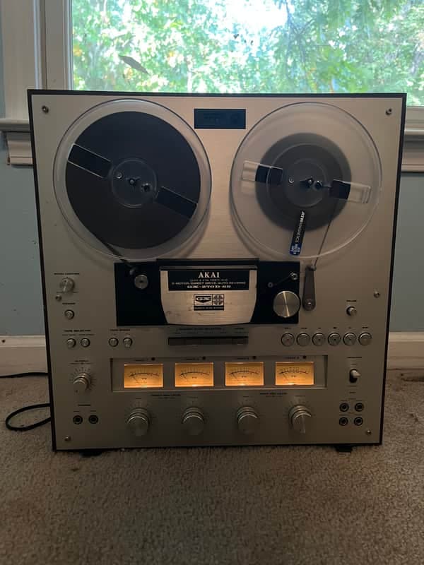 Akai GX-270D 2-Channel 4-Track Recorder Tape Recorder 1976 - 1977 - Silver