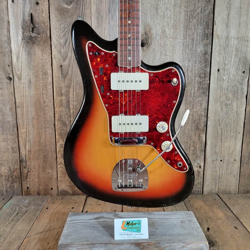 Fender Jazzmaster 1965 w/ No Logo Case - Sunburst