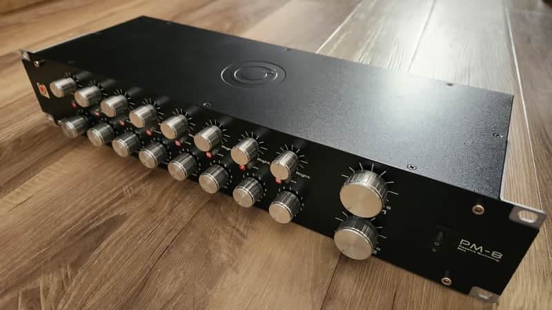 SM Pro Audio PM-8 Passive or Active Summing Mixer