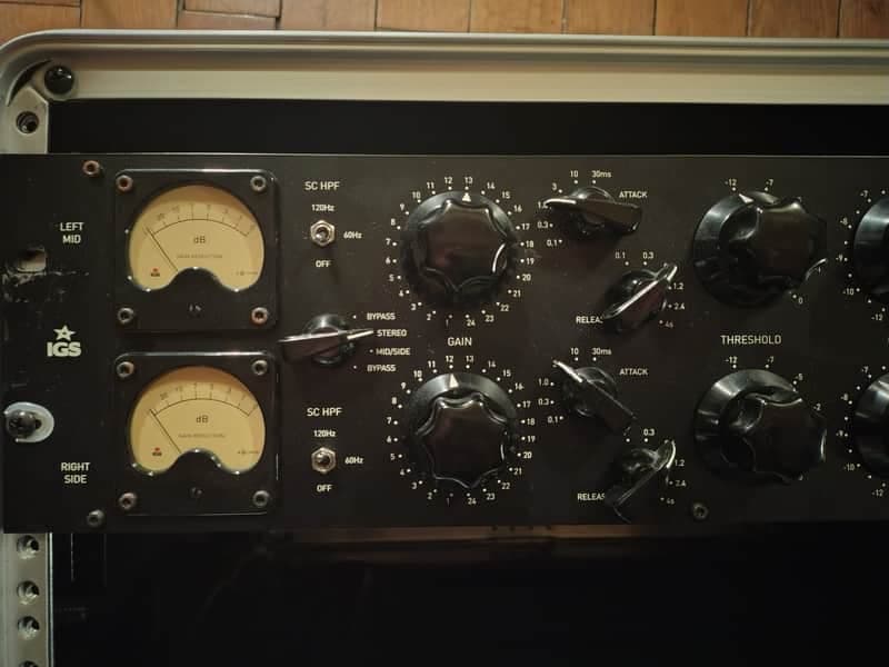 IGS Audio Tubecore 3U Mastering Edition Stereo Compressor 2010s - Black