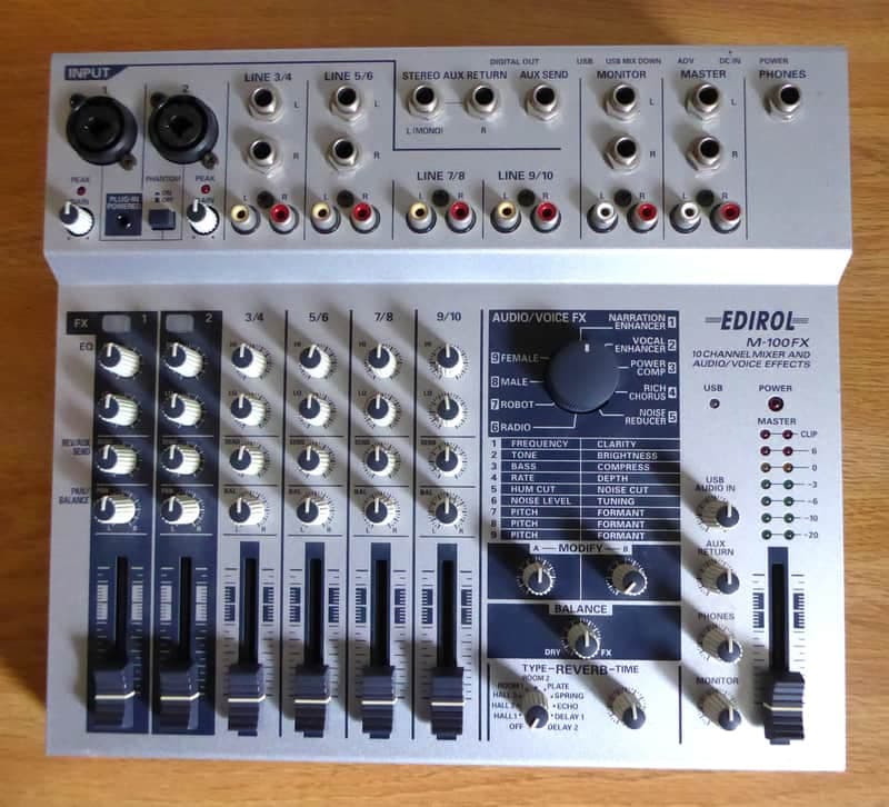 Edirol M-100FX 2000s - silver grey