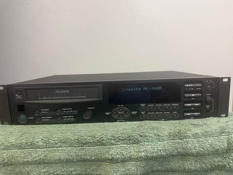 Alesis Masterlink ML-9600 High Resolution Master Disk Recorder 2000s - Black