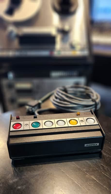 Ampex AG 440 Remote Control. Ships via DHL with tracking and insurance