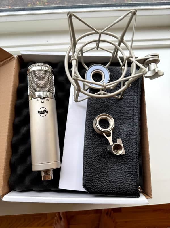 Warm Audio WA-47jr Large Diaphragm Multipattern FET Condenser Microphone