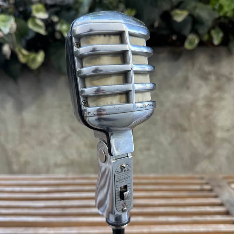 Vintage Electro-Voice 611 mic with cable