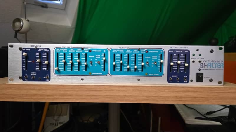 Electro-Harmonix Bi-Filter Dual Analog Filter Processor 2000s - Silver