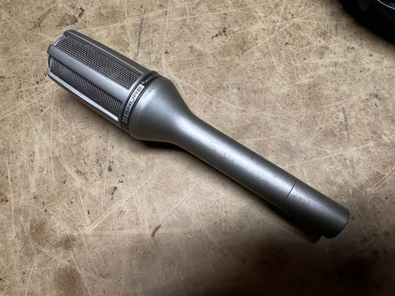 Shure SM59 Vintage Dynamic Microphone - NICE!