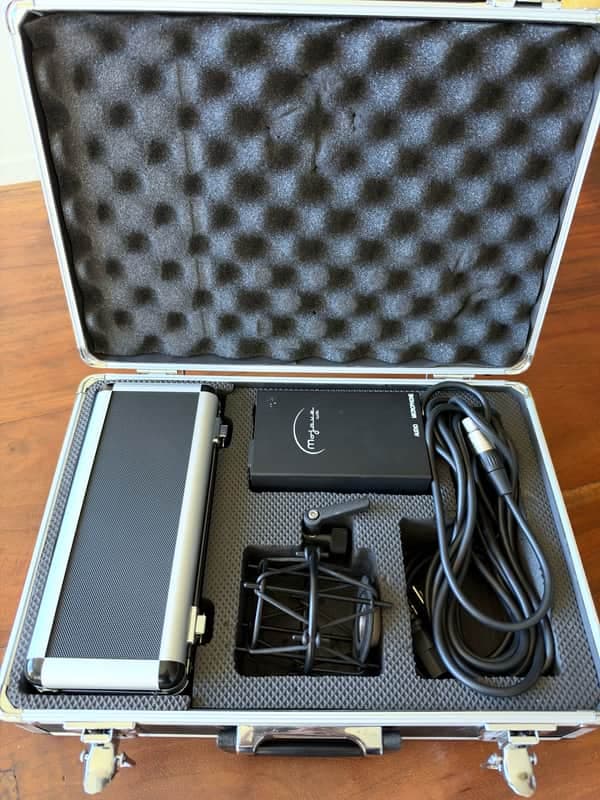 Mojave MA-200 2000's - Black