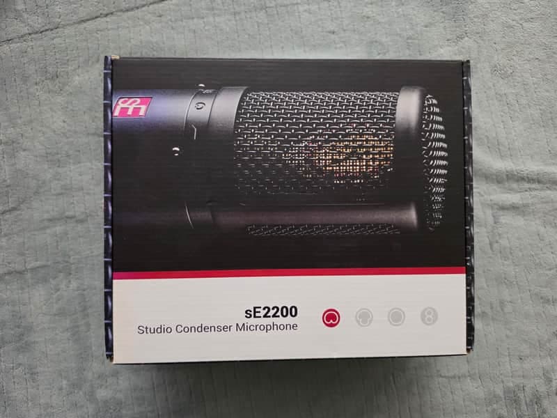 sE Electronics sE2200 Condenser Microphone