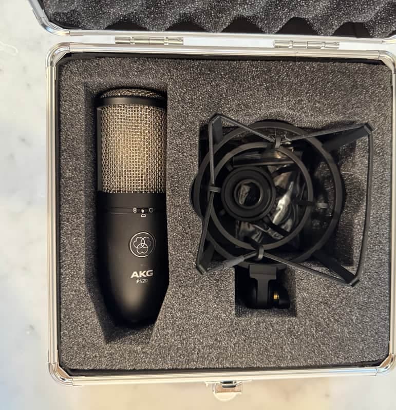AKG P420 Perception 420 Multi-Pattern Large-Diapraghm Condenser Microphone 2010s - Black