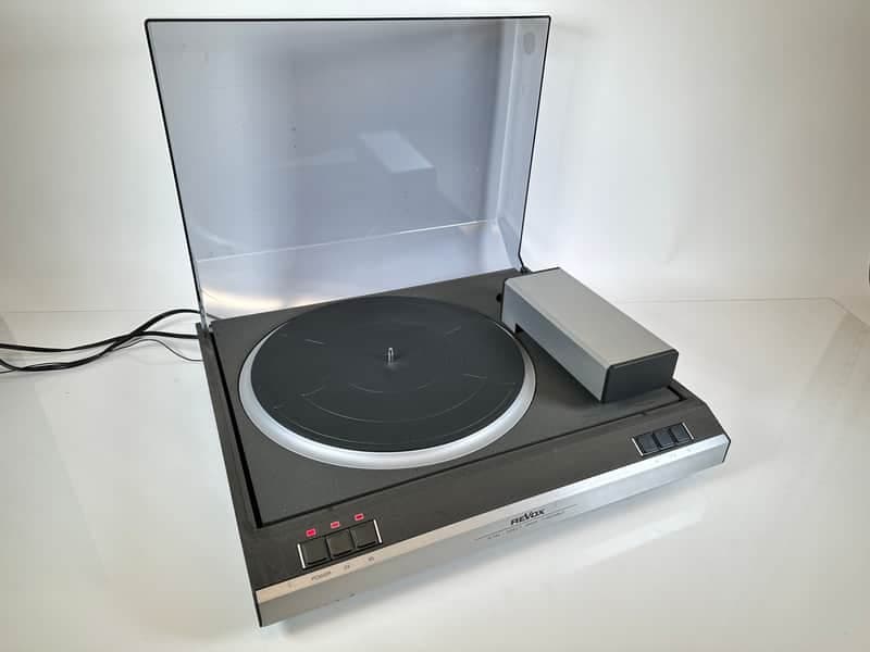 Vintage Revox B795 Direct Drive Turntable