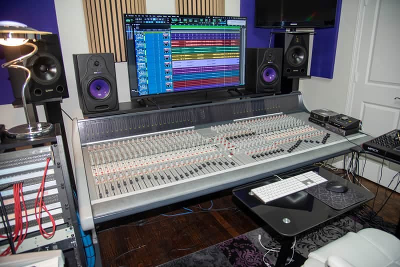 D&R Orion Analog Recording and Mixing Console - 40 Channel 16 Bus