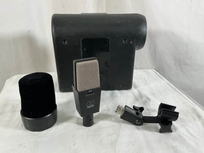 AKG C414 B ULS Large Diaphragm Multipattern Condenser Microphone 1990s - Black - w/ Hard Case