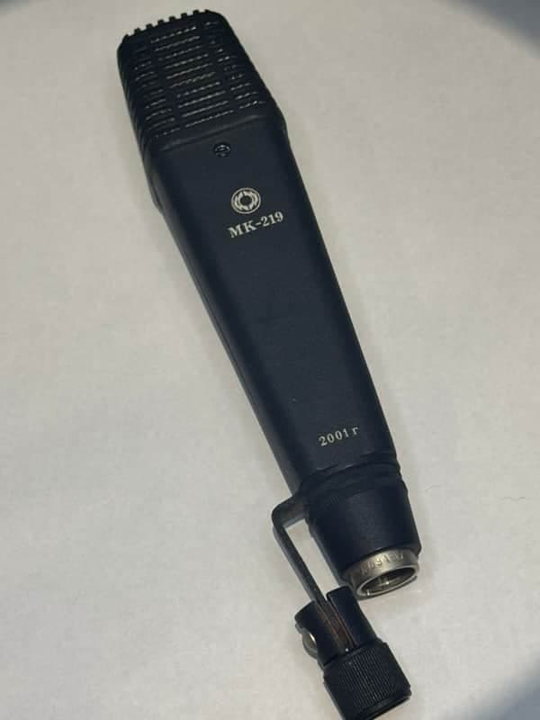 Oktava MK-219 Cardioid Condenser Microphone 2000s Black