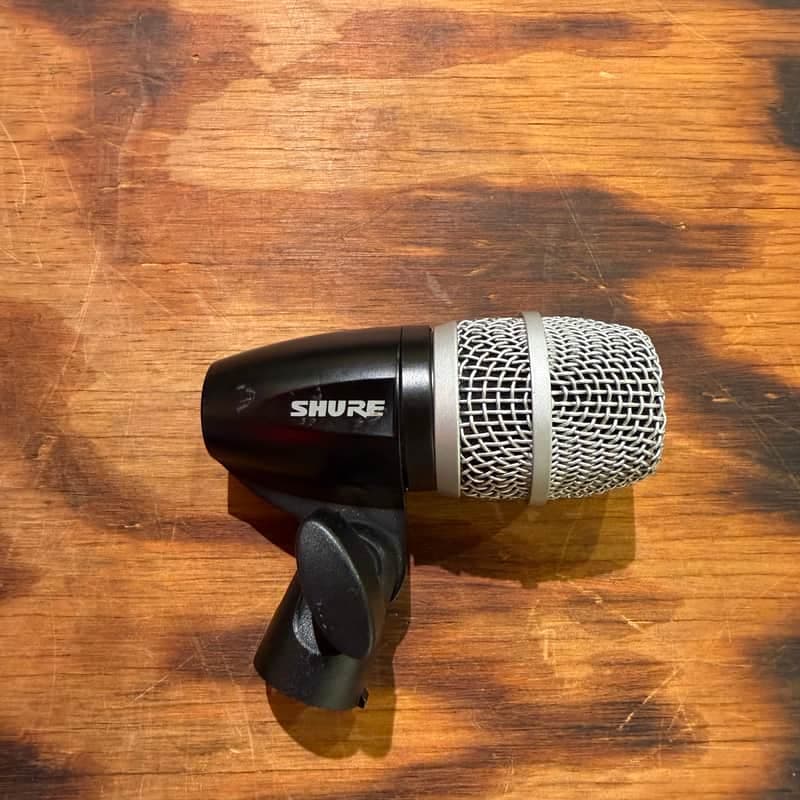 Shure PG56-LC Cardioid Swivel-Mount Dynamic Snare/Tom Microphone with A50D Mount 2010s - Black