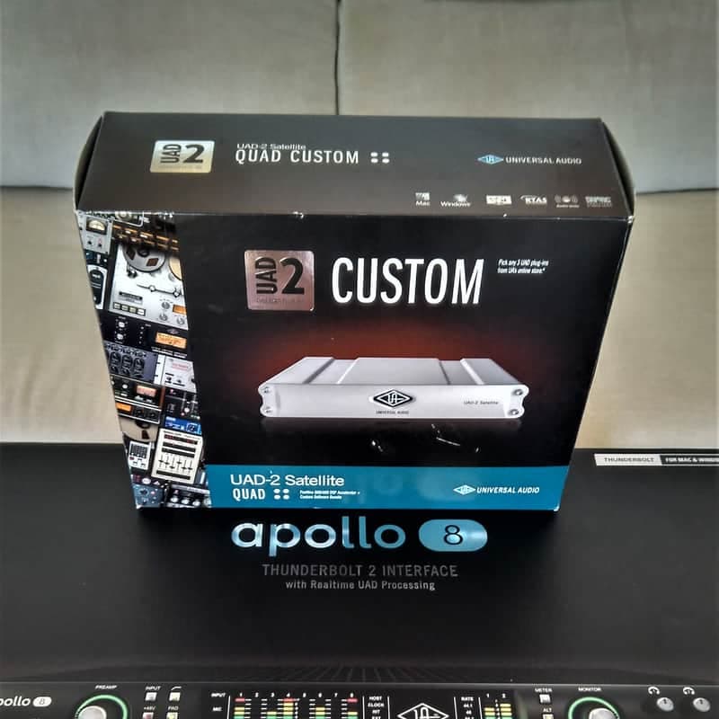 Universal Audio UAD-2 Satellite QUAD Core Custom FW/TB2 DSP Accelerator 2012 - Present Silver