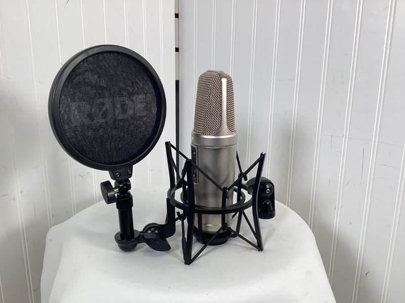 RODE NT2-A Microphone