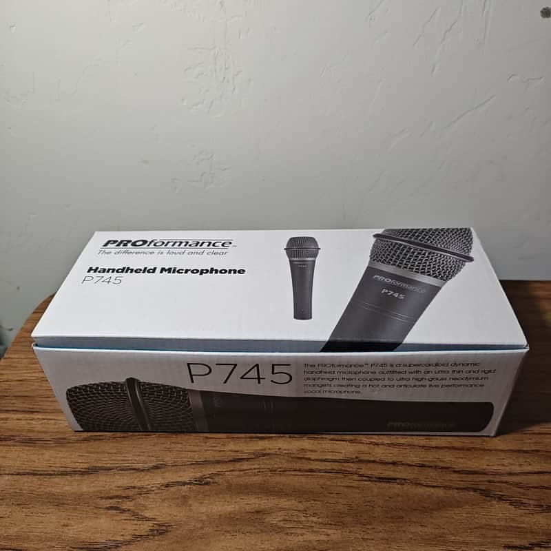 P745 PROformance Supercardioid Handheld Dynamic Vocal Microphone 2010s - Black