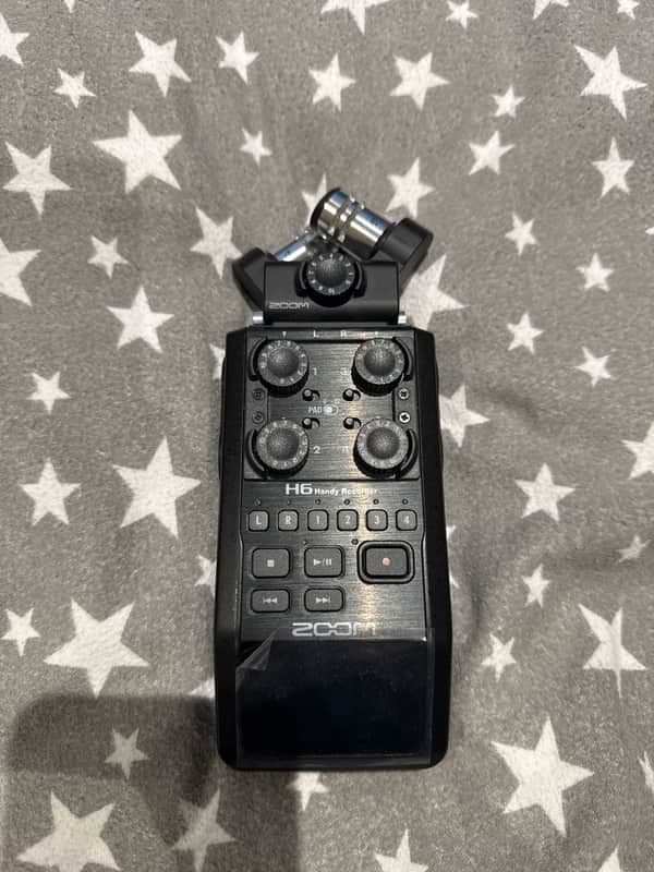 Zoom H6 Handy Audio Recorder
