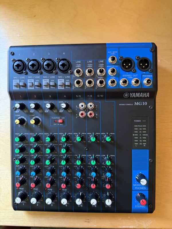 Yamaha MG10 2026 - Black