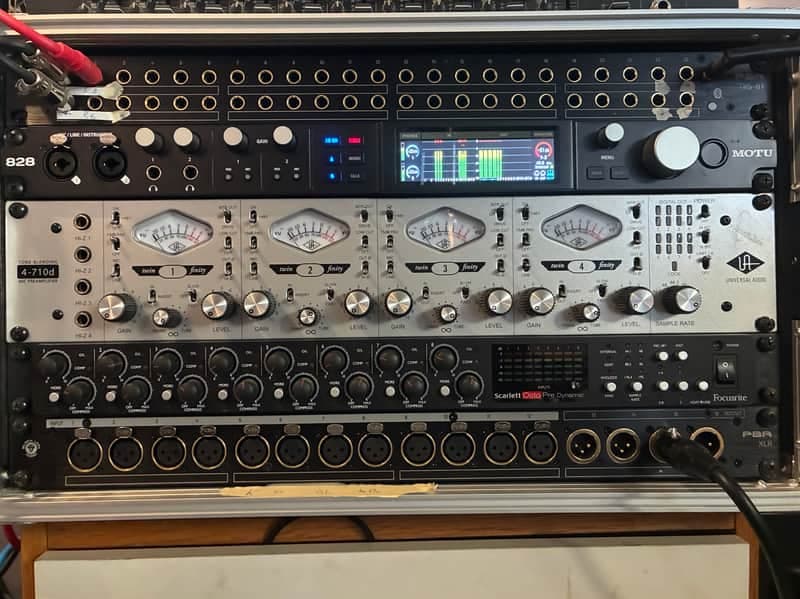 MOTU 828 32-Channel USB 3.0 Audio Interface 2024 - Present - Black