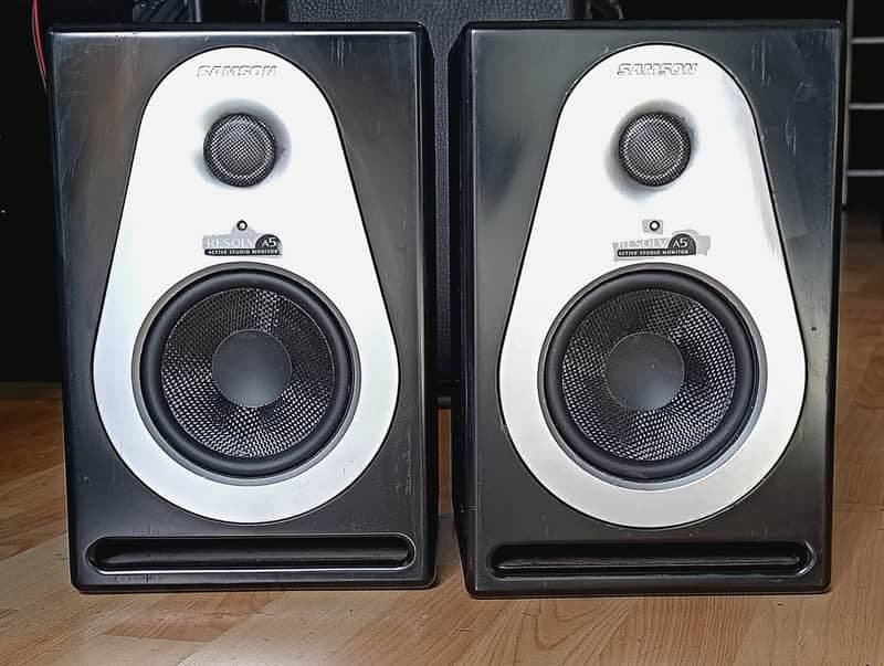 Samsom Resolv a5 2010- 2015 - Black