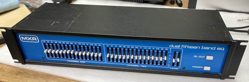 MXR Dual Fifteen Band EQ Blue