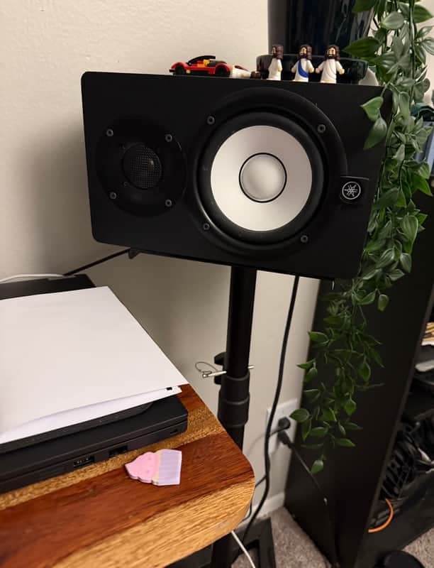 Yamaha HS5 5" Powered Studio Monitor (Pair) 2015 - Present - Black