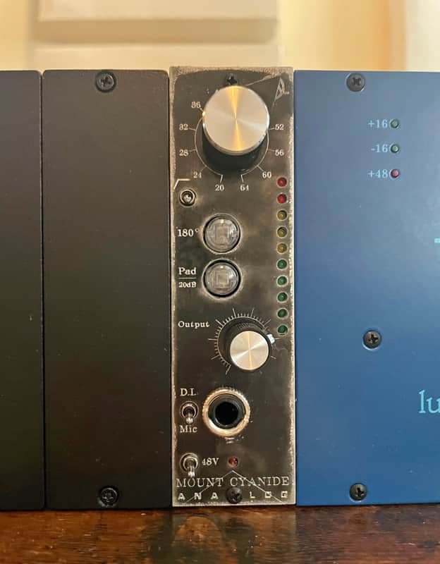 Mount Cyanide 323 Discrete Mic Pre