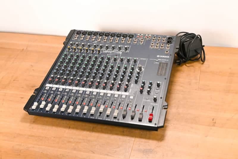 Yamaha MG166CX 16-Channel, 6-Bus Analog Mixer CG010TT