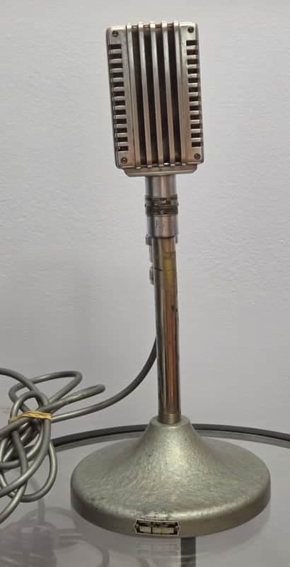 Vintage RARE 1939 Shure 701D crystal microphone
