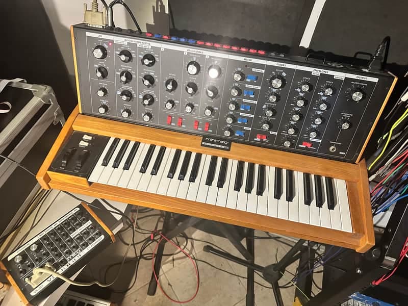 Moog Moog MiniMoog Voyager OldSchool 2008