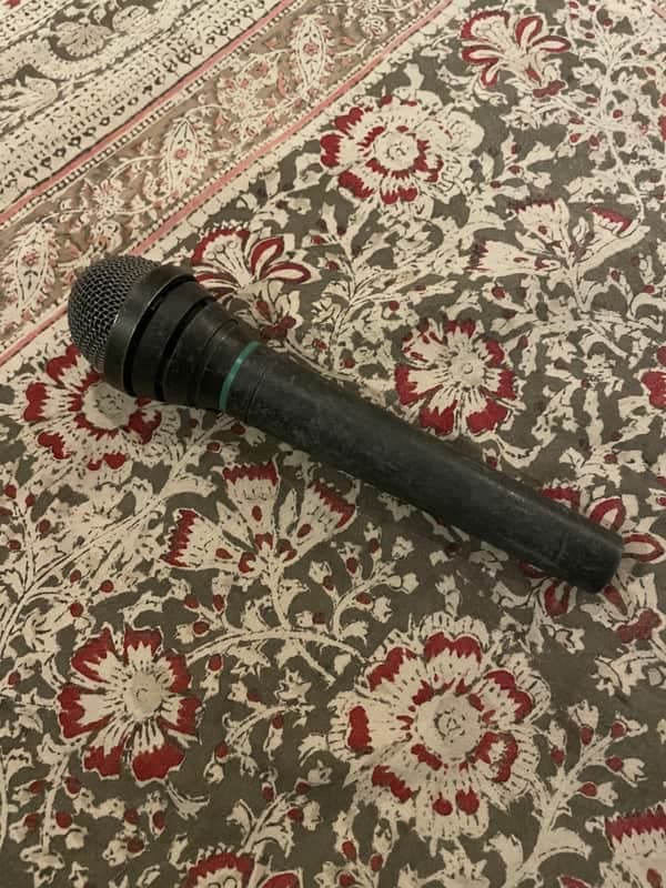 Vintage and Rare: AKG D310 Dynamic Cardioid Mic 200 ohms 1978 - Black (2 of 2)