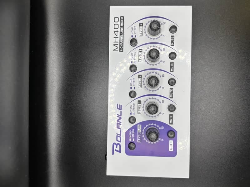 Bolanle MH400 4-channel line mixer