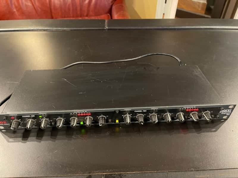DBX 266 XL STEREO COMPRESSOR