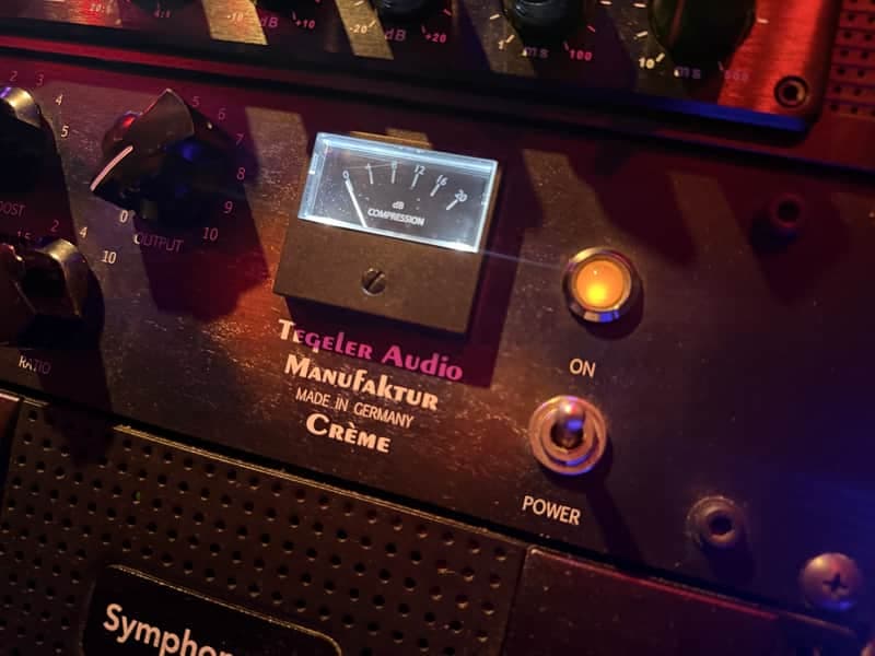 Tegeler Audio Manufaktur Creme Stereo Bus Compressor / Mastering Equalizer 2020 - Blue