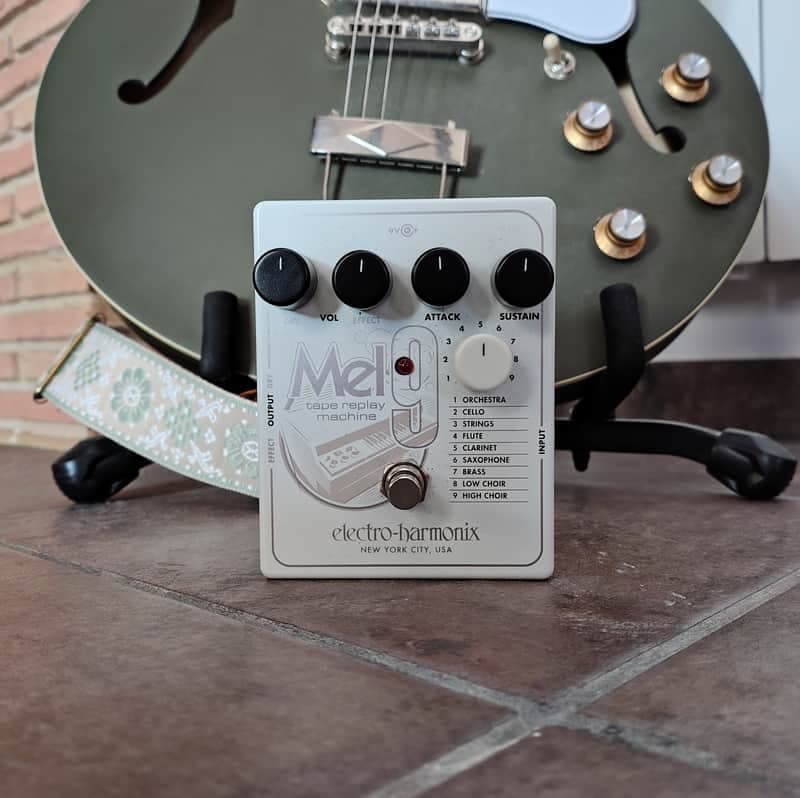 Electro-Harmonix MEL9 Tape Replay Machine