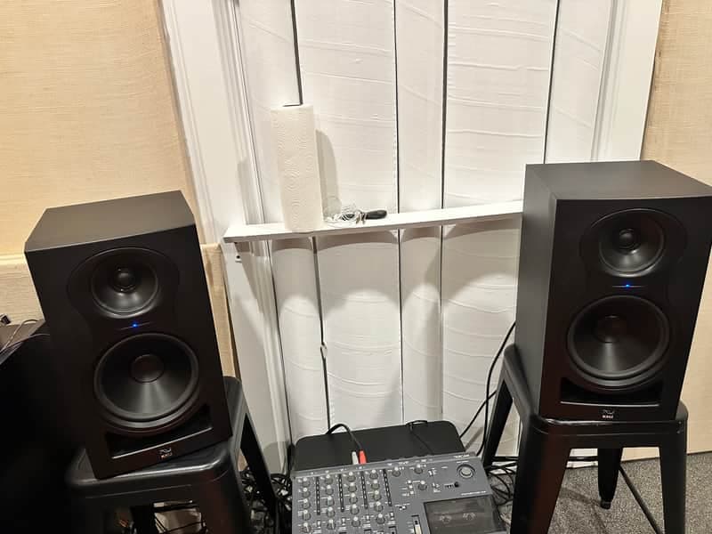 Kali Audio IN 8- Active Studio Monitor 2021 - Present - Black/ Pair