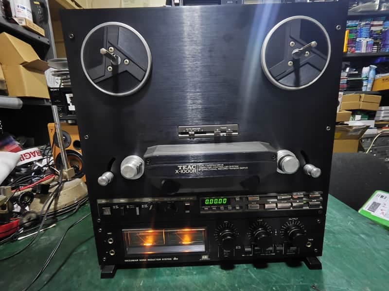 TEAC R1000RBL Mid-80S - Black
