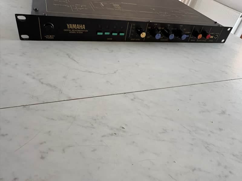 Yamaha R1000 Digital Reverb US PLUG 110V VERSION