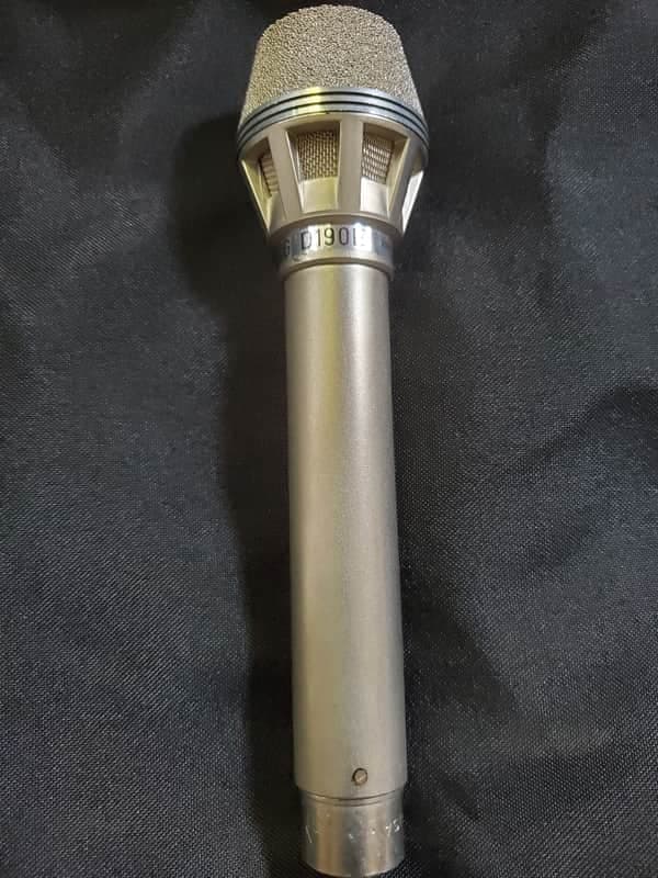 Vintage AKG D190E Dynamic Cardioid Microphone